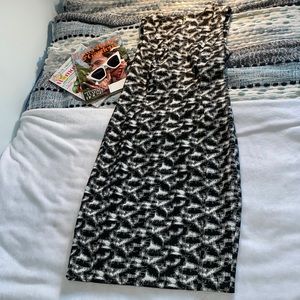 Calvin Klein printed Midi Dress - size 4